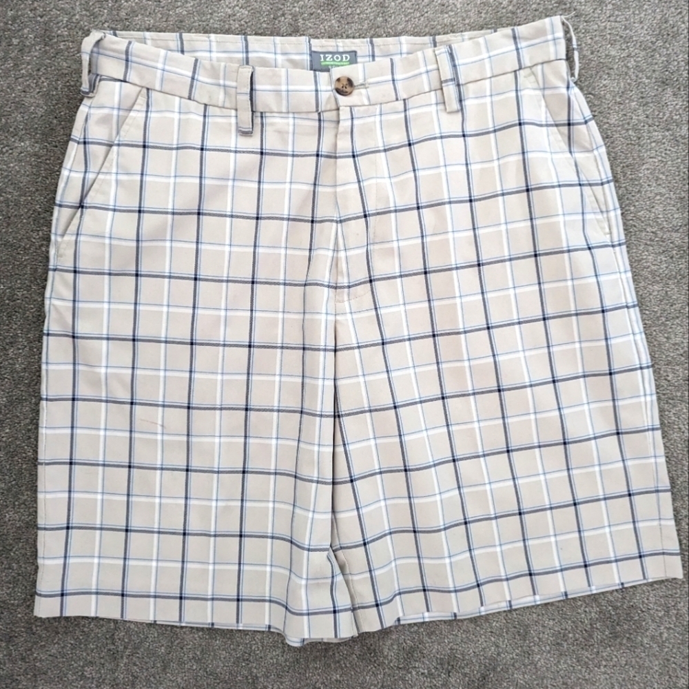 IZOD plaid print golf shorts for men size 34